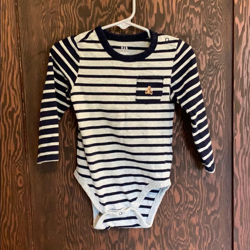 Gap bodysuit boys 18-24m